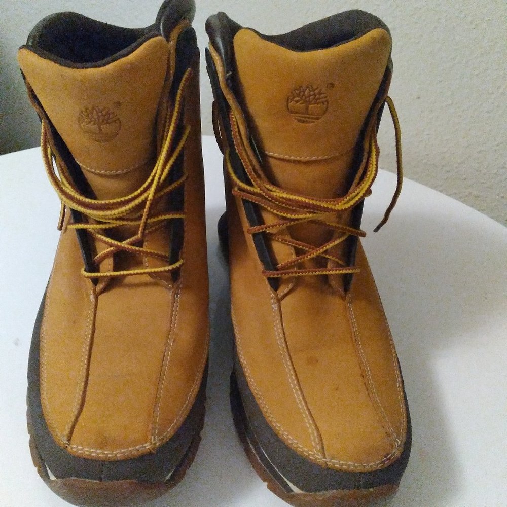 Timberline ankle boots